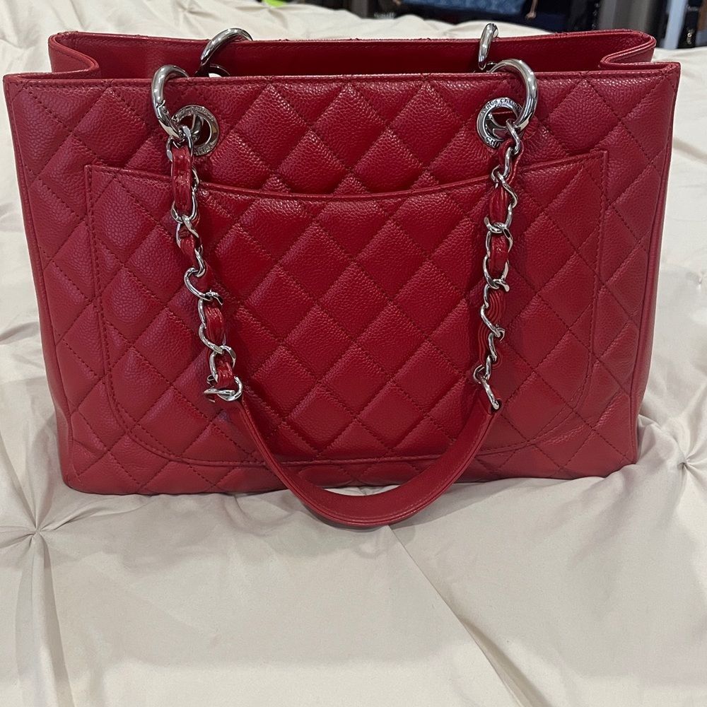 Chanel gst tote - Picture 3 of 17